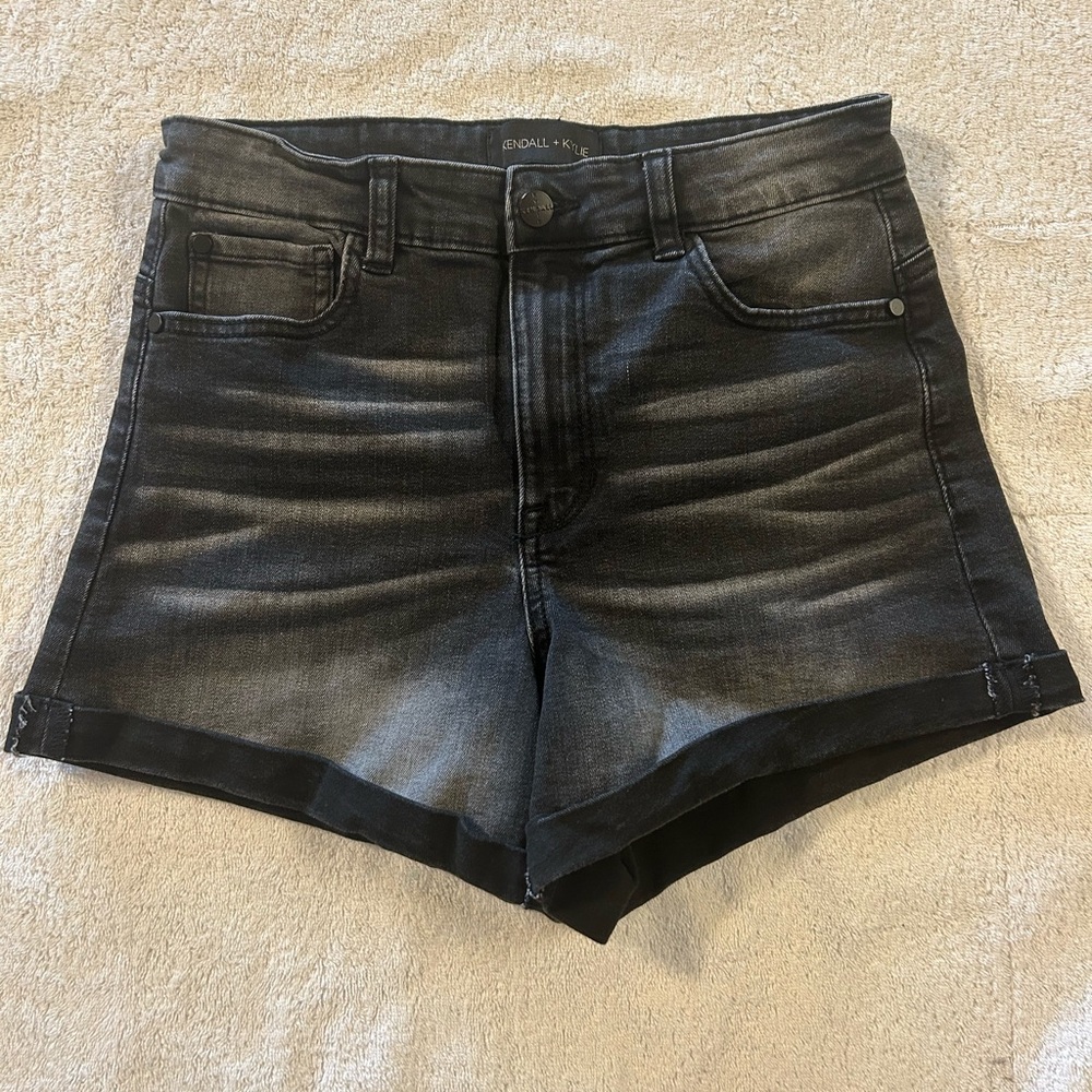 Kendall & Kylie Women's Black Jean Shorts Sz 9/29 The Icon Short Distressed